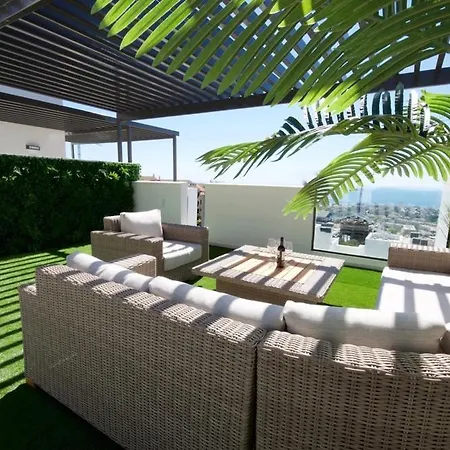 Penthouse Rocas Blancas * Benalmadena